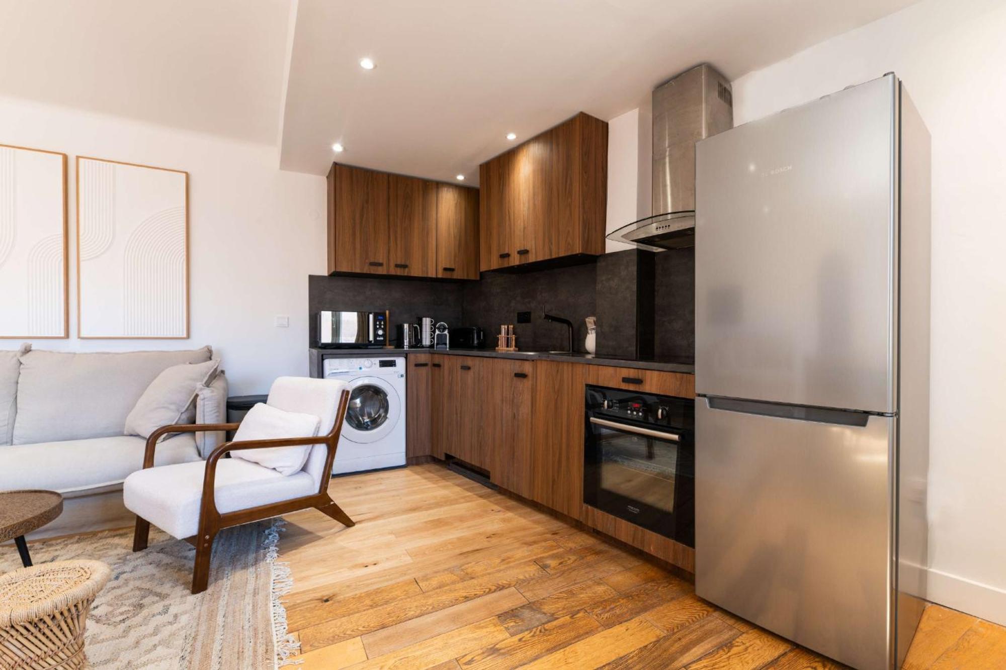 סן טרופז Appartement Place Des Lices מראה חיצוני תמונה
