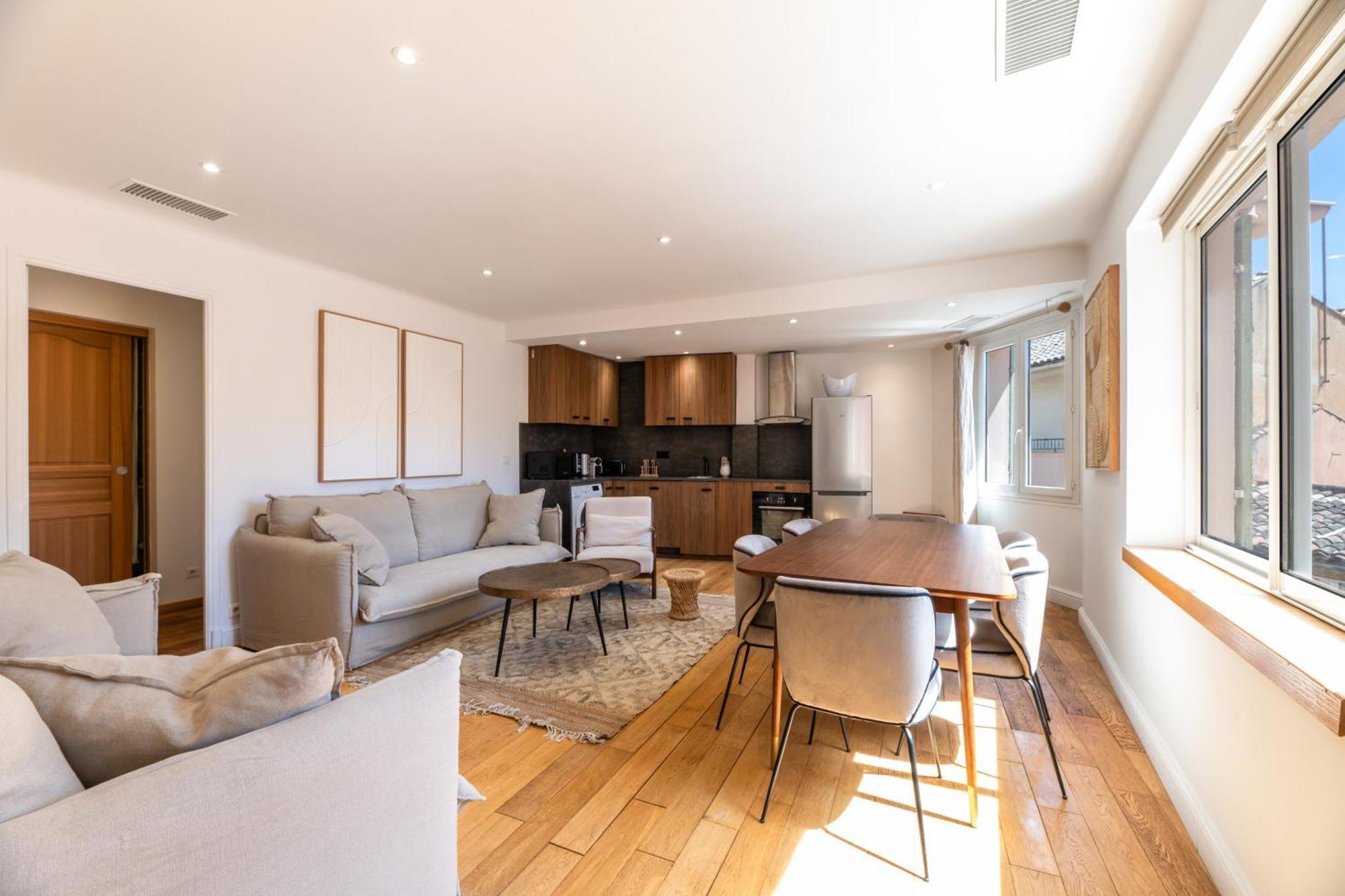 סן טרופז Appartement Place Des Lices מראה חיצוני תמונה