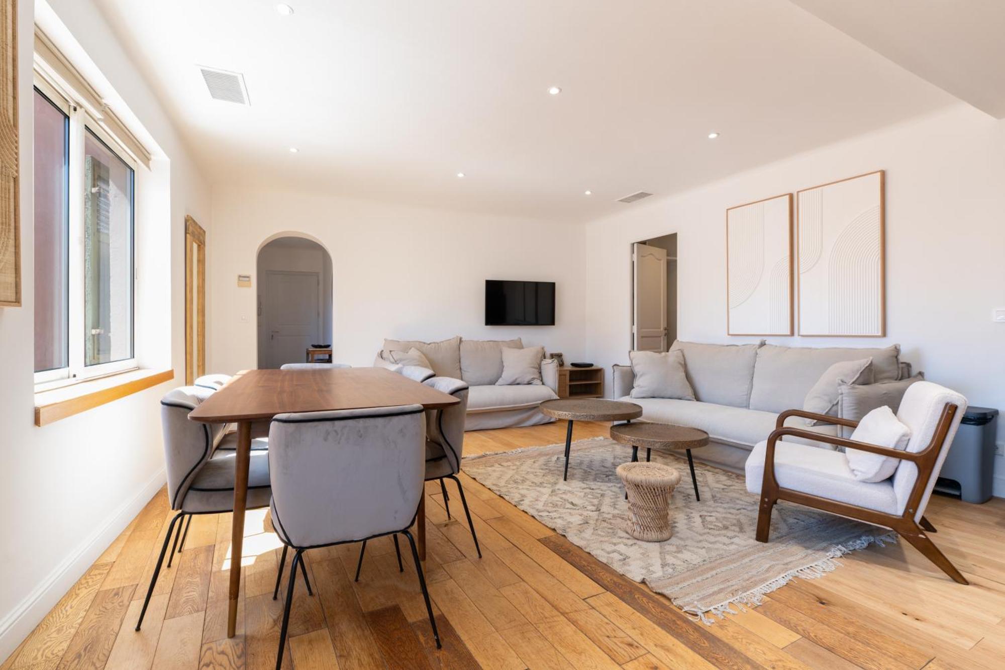 סן טרופז Appartement Place Des Lices מראה חיצוני תמונה