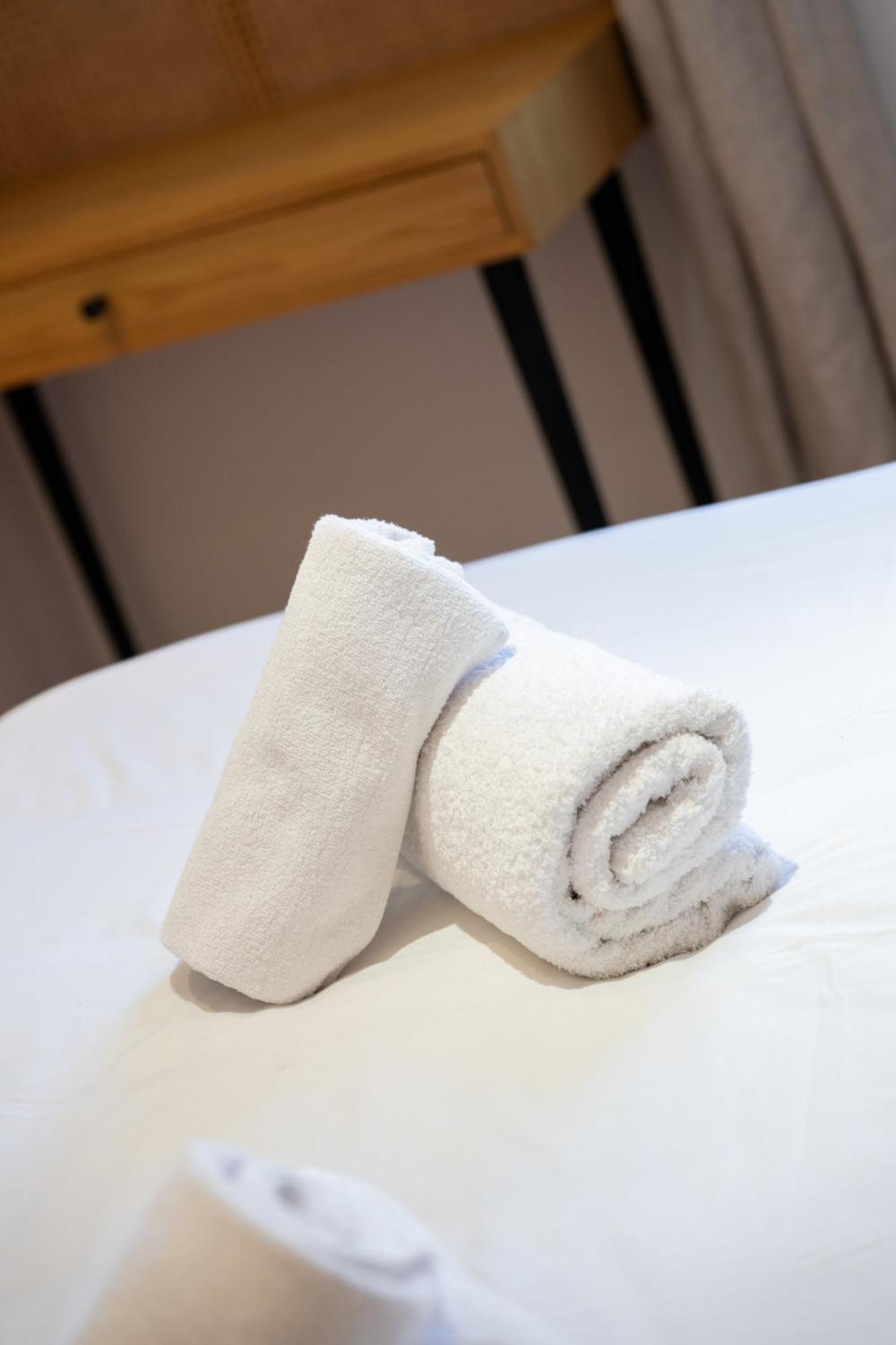 סן טרופז Appartement Place Des Lices מראה חיצוני תמונה